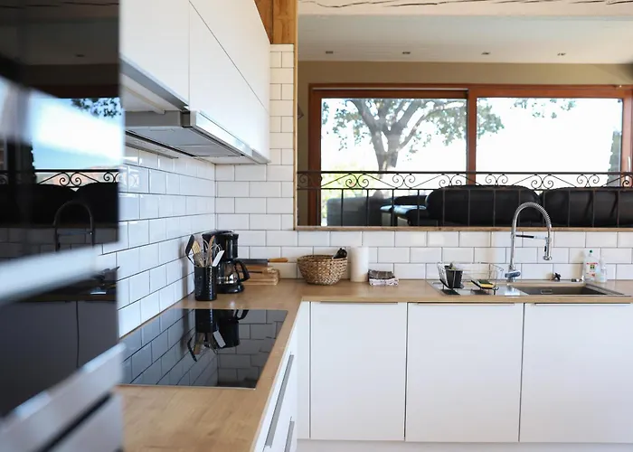 La Farigoule By Douce France Location * Saint-Raphaël